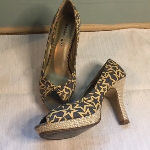 Madden Girl Pumps